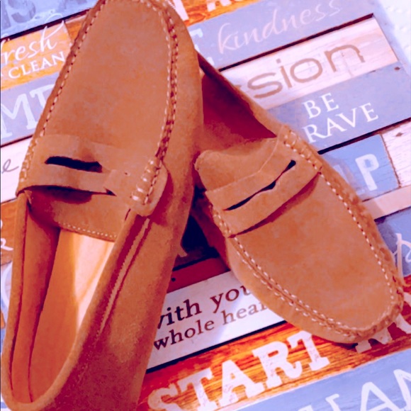 Casual loafers basically brand new there worth every penny BIGBAG VISUALS - Picture 1 of 2